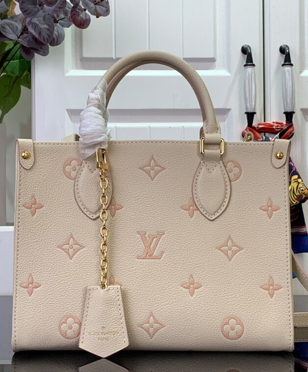 Louis Vuitton Onthego PM M14403 Cream